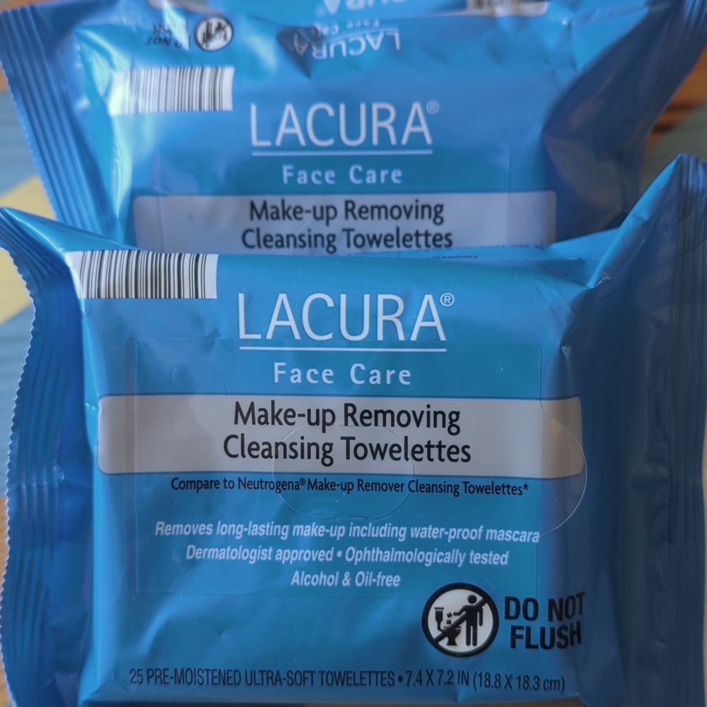 SET OF 2 Lacura Make-up Removing Cleaning Towelettes (Compared to Neutrogena)